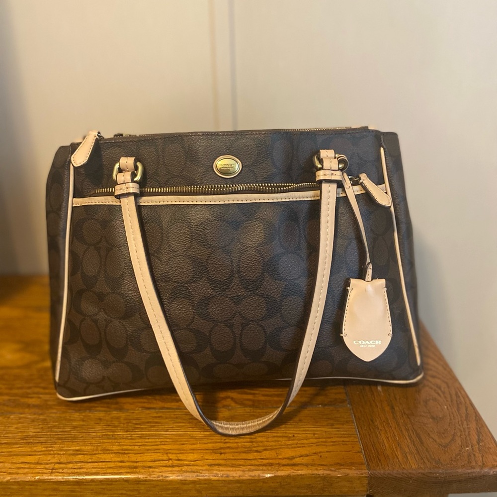Coach tote purse